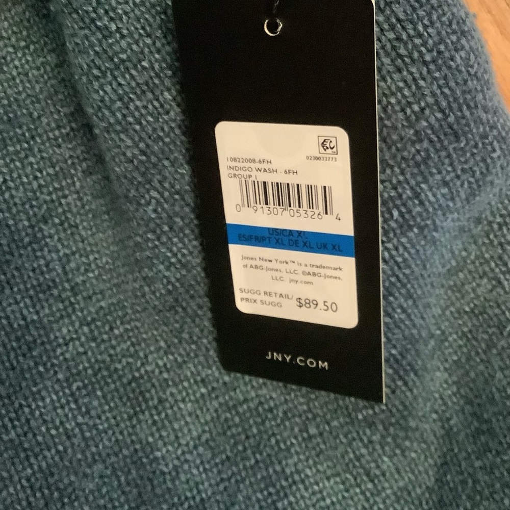 Jones Indigo sweater, NWT, very warm and roomy, size XL - Picture 4 of 5